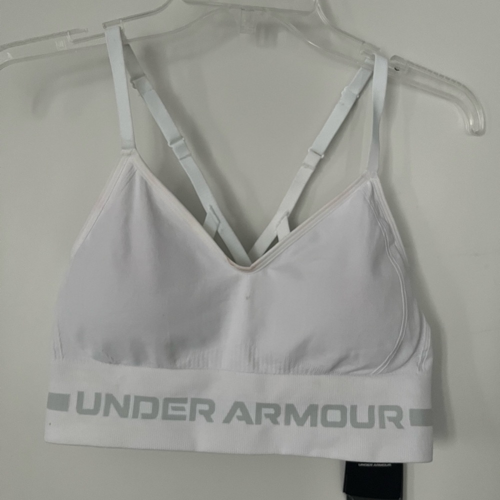 Under Armour White Sports Bra with Seamless Moisture-Wicking Fabric